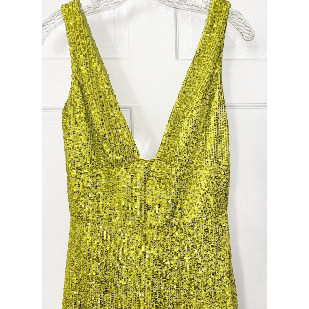 Ieena for Mac Duggal Lime Green Dress Size 2-Sample Dress - Picture 4 of 11